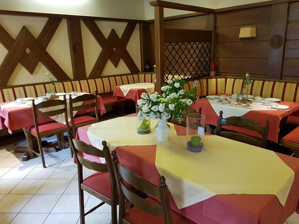 Helenental Pension & Apartments Baden Ngoại thất bức ảnh
